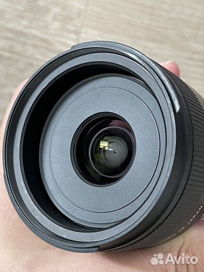 Объектив tamron 24mm sony e