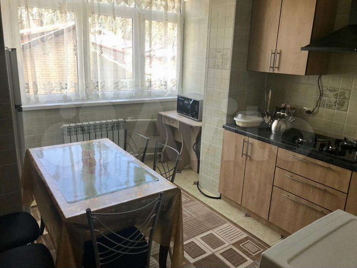 2-к. квартира, 60 м², 3/5 эт.