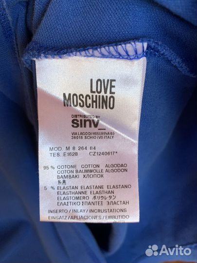 Поло Moschino