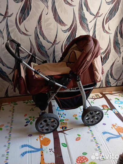 Коляска-трансформер 2 в 1