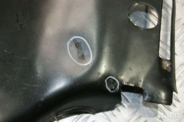 Пластик передний Suzuki VS400F Intruder, VK51A