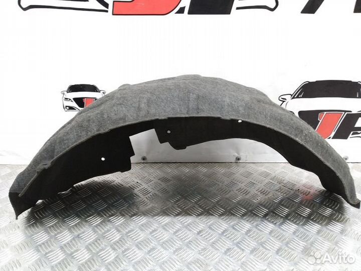 Подкрылок задний Mitsubishi Outlander II (2005—200