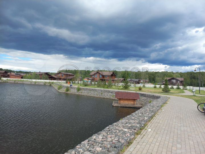 Таунхаус 202,9 м² на участке 1 сот.