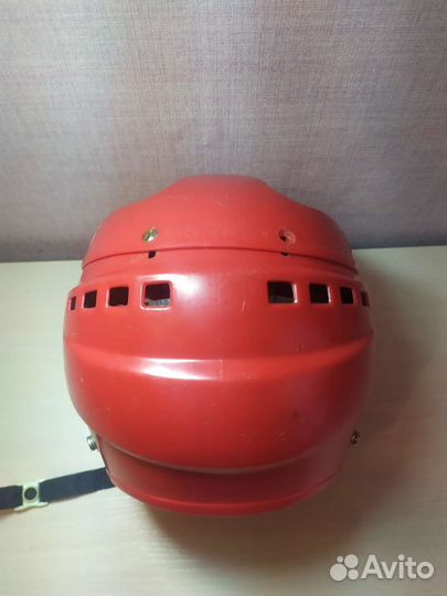 Шлем хоккейный