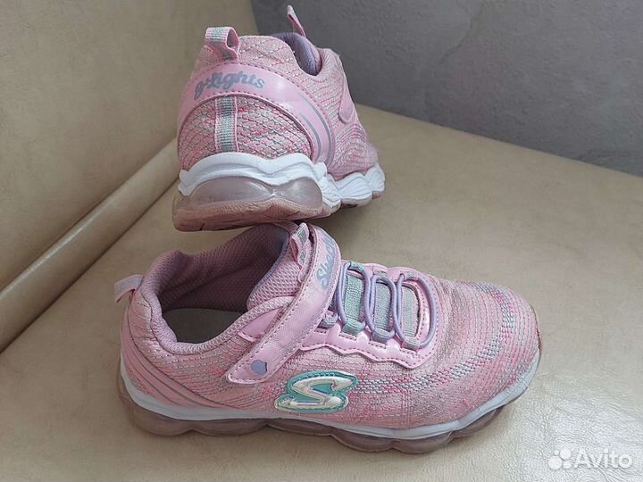 Кроссовки для девочки р.32