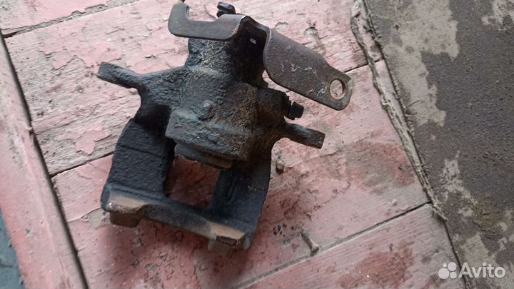 Ford Turner custom суппорт задний оригинал