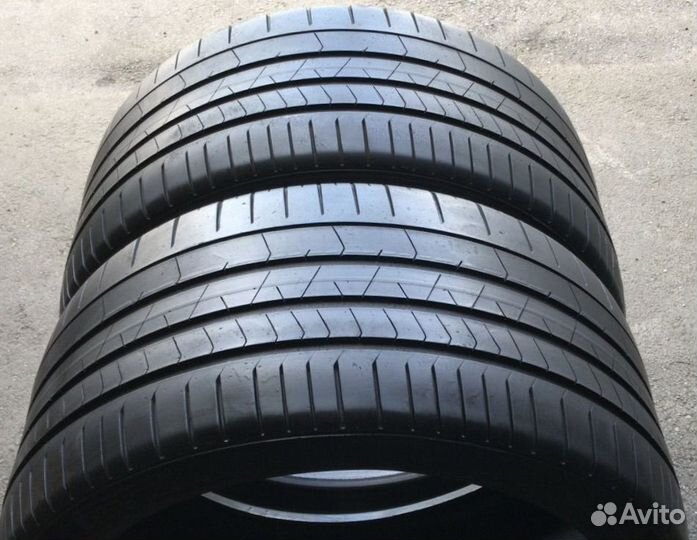 Pirelli P Zero 315/30 R21