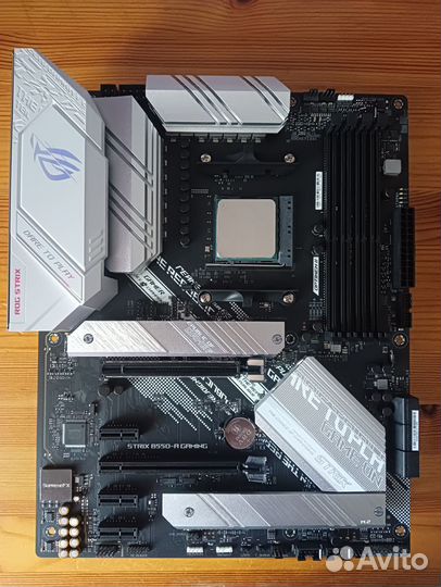 Asus ROG strix B550 a gaming / Ryzen 7 5800X