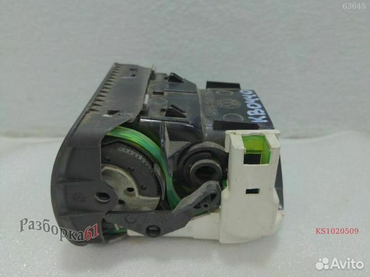 Воздуховод панели volkswagen passat B5 Левый