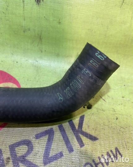 Патрубок системы охлаждения Mercedes Clk W208