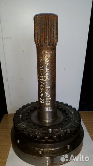 Карданный вал с муфтой т-170