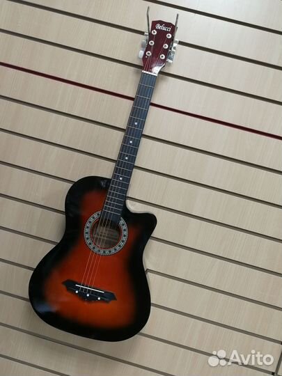 Гитара с чехлом