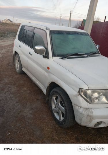 Mitsubishi Pajero iO 2.0 AT, 2000, 328 600 км