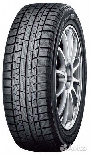 Yokohama Ice Guard IG50+ 215/45 R17