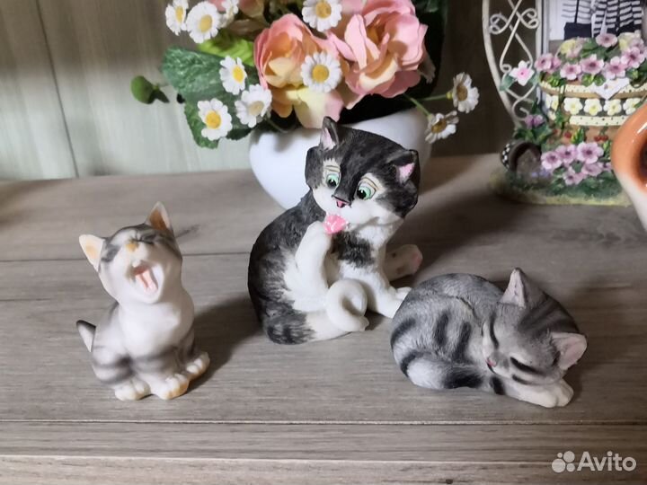 Фигурки кошек из различных материалов