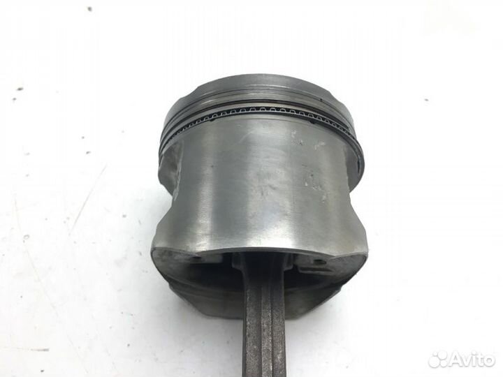 Поршень с шатуном Renault Megane KZ0U K4M 2008