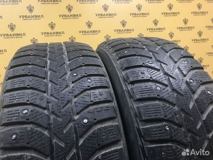 Bridgestone Ice Cruiser 5000 205/60 R16 92T