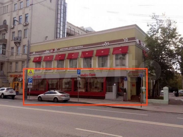 Сдам торговое помещение, 222.4 м²