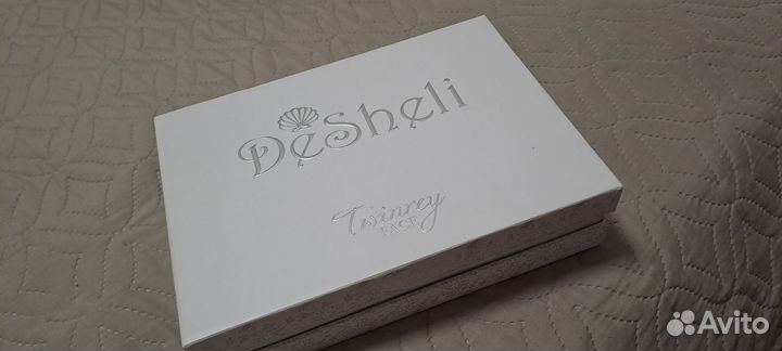 Аппарат «Twinrey» для ухода за лицом от Desheli