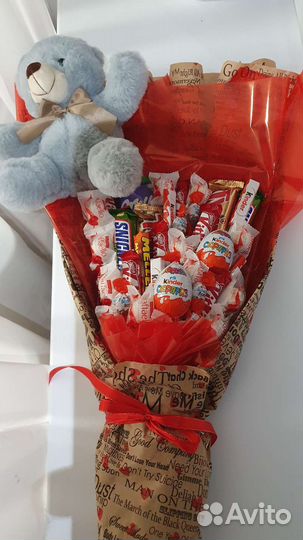 Подарок любимой, букет с шоколадом, сладости