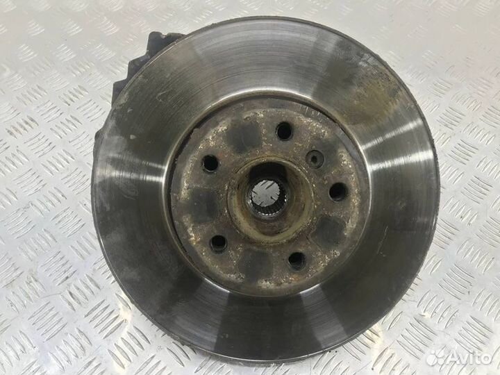 Кулак поворотный передний правый Bmw Х5 Е53 M54B30