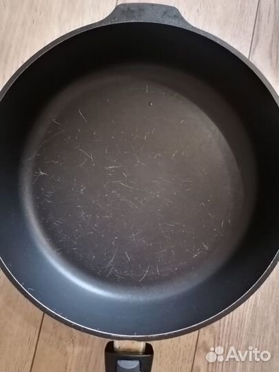 Скоровода 30см с крышкой