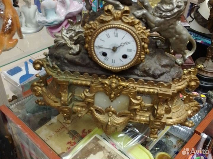 Каминные антикварные часы 19 век Всадник