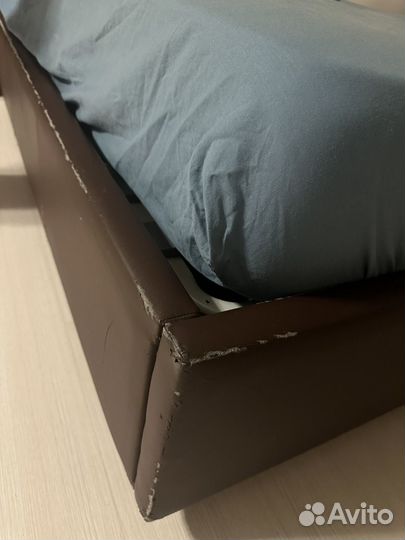 Кровать двухспальная с матрасом бу 160 200