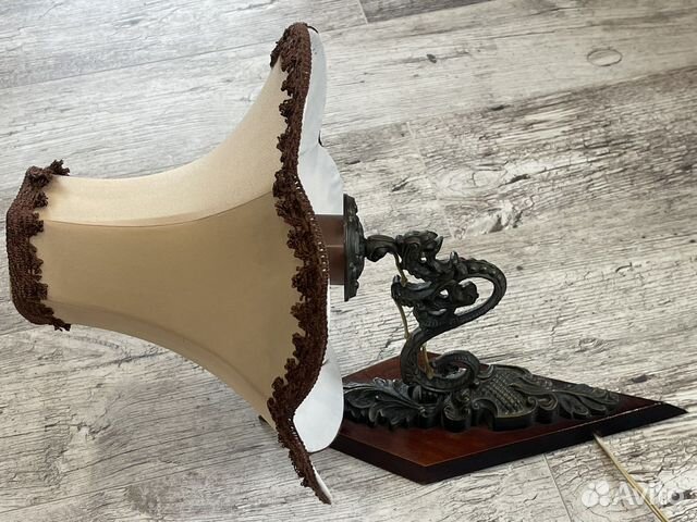 Настенный светильник бра с абажуром.Бронза