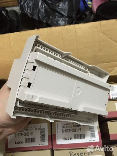 Контроллер TAC Xenta 301/302 с панелью управления