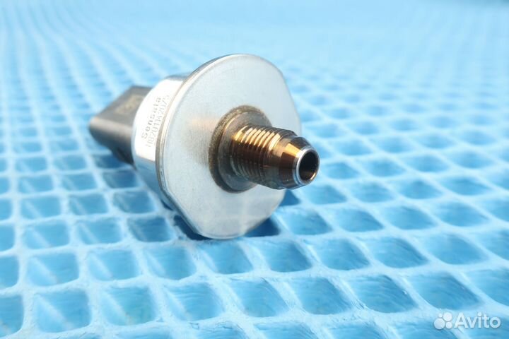 Датчик давления топлива Nissan Qashqai J11