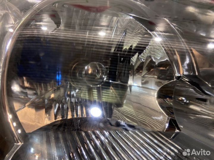 Фара передняя правая Mitsubishi Lancer 9 CS3A 4G18