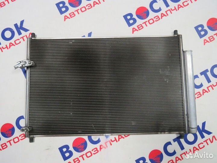 Радиатор кондиционера toyota wish ZGE20G, ZGE20W