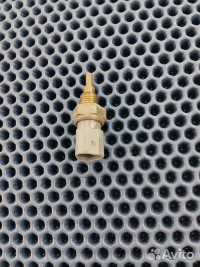 Honda CB600F hornet 2007-2012 датчик температуры