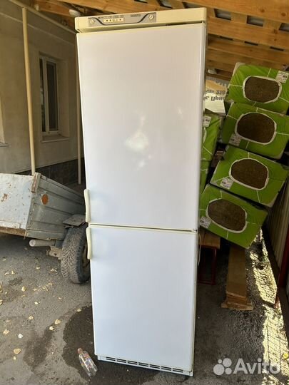 Холодильник