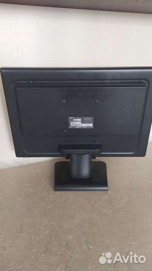 Жк-монитор 20