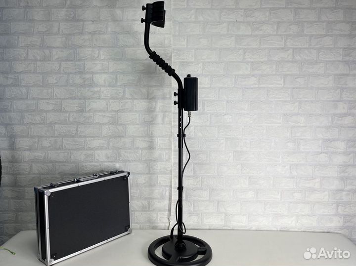 Металлоискатель AS 944