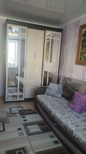 2-к. квартира, 49 м², 1/3 эт.