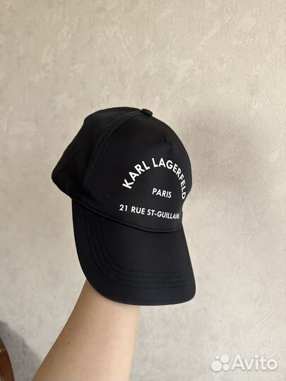 Бейсболка карл лагерфельд