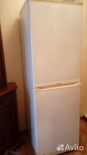 Холодильник Двухкамерный Stinol nofrost 180см