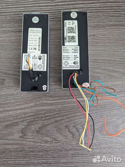 Видеодомофон+2вызывные панели