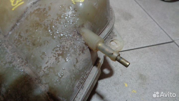 Бачок расширительный Ssang Yong Musso