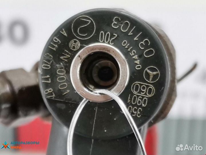 Форсунка Chrysler PT Cruiser 2002 05137257AB