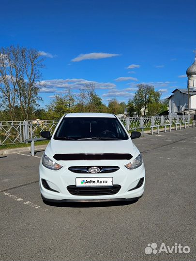 Hyundai Solaris 1.4 МТ, 2012, 183 000 км