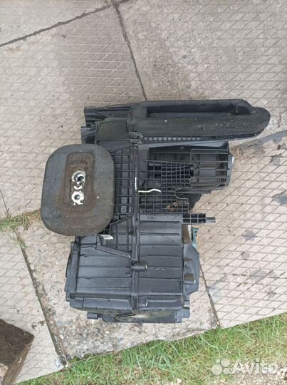 Мотор отопителя корпус Renault Logan