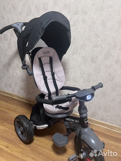 Детский трехколесный велосипед-коляска Nuovita