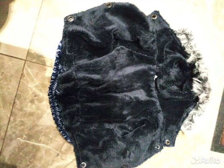 Продаю верхнюю одежду на маленькую собачку