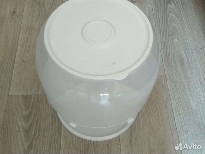 Контейнер для хранения сыпучих продуктов