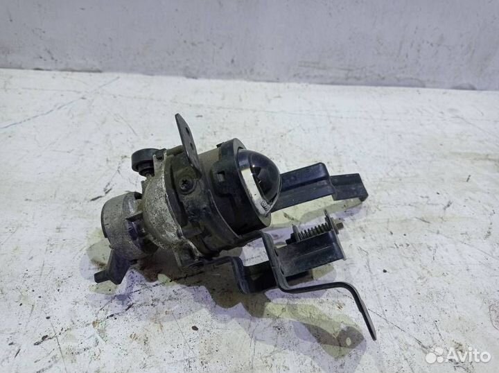 Фара противотуманная правая Hyundai Elantra 6 AD