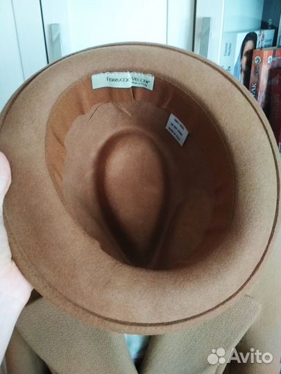 Шляпа федора бежевая новая
